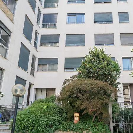 דירה Porta Nuova 52 מילאנו